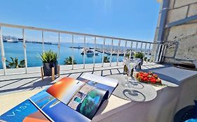 The View Apartment Split